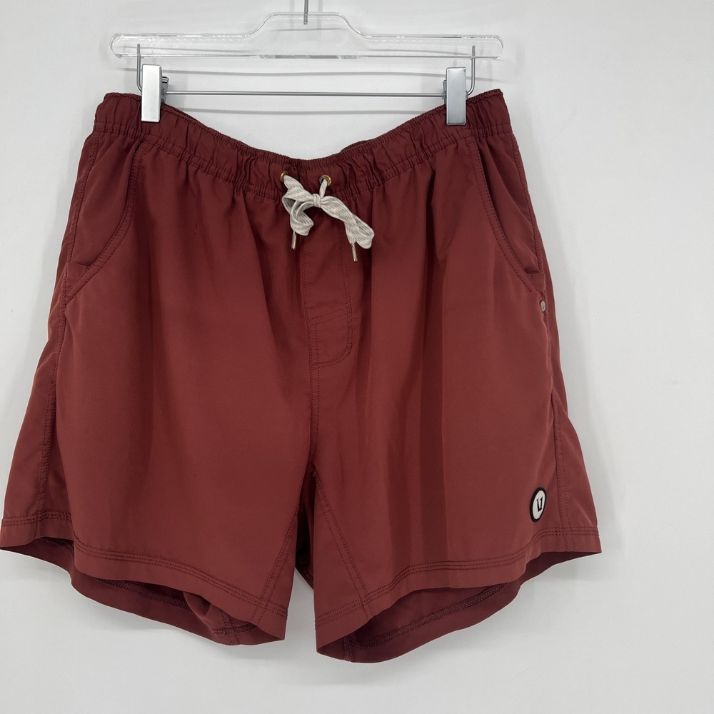 Vuori Kore Shorts Mens XL Red Stripe Athleisure Workout Gym Running Sports